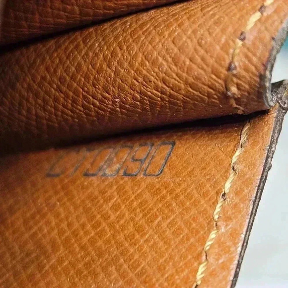 Monogram  Accessory case - Picture 3 of 14